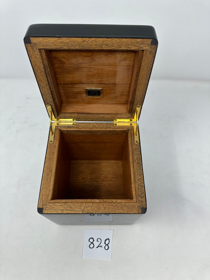 FACTORY FLOOR SALE #828 - AS IS -BLACK HIGH GLOSS TISSUE BOX MADE FOR ALFRED DUNHILL OF LONDON  BY DANIEL MARSHALL PRIVATE STOCK