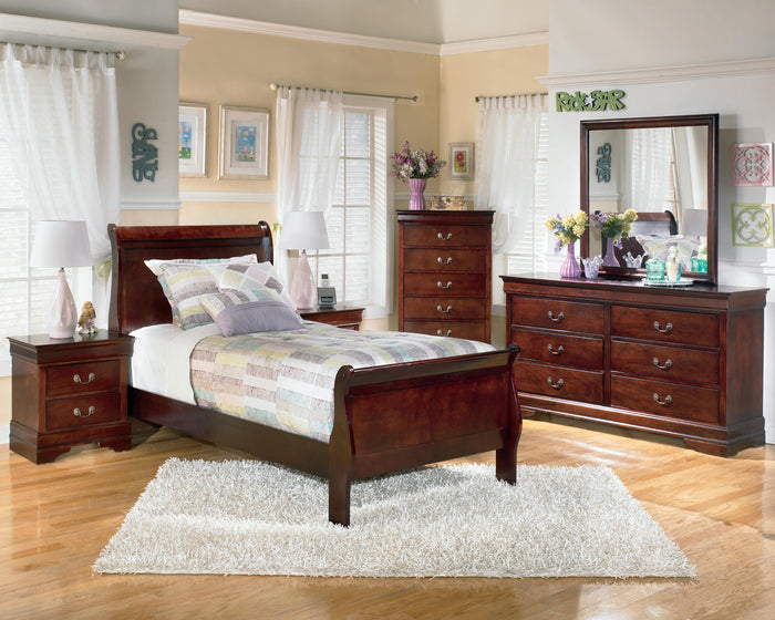 Alisdair Reddish Brown Alisdair Twin Sleigh Bed - Brand New