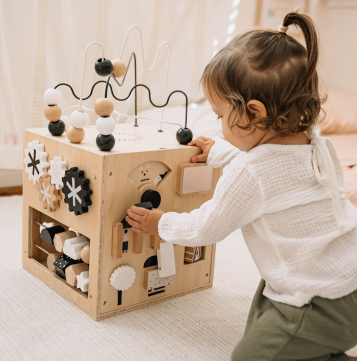 BUSY BOX