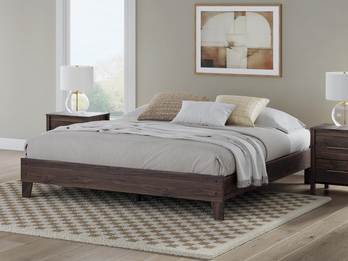Calverson Brown King Platform Bed - Brand New