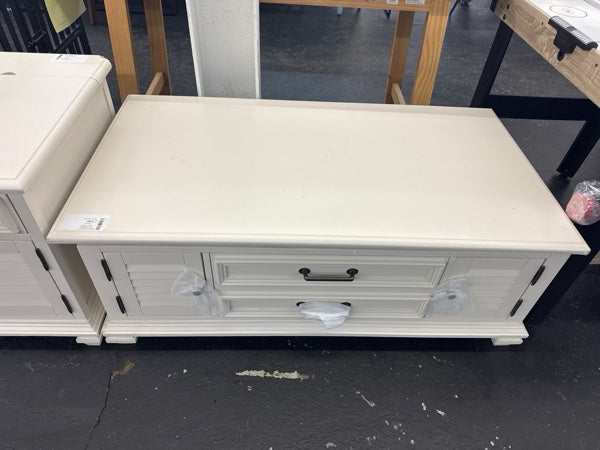 Charlestown White 48" Lift Top Coffee - Brand New