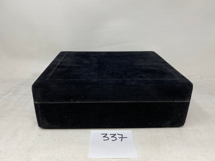 FACTORY FLOOR SALE #337 - AS IS -BLACK VELVET LINED MENS VALET SAMPLE MADE IN 1984 FOR ALFRED DUNHILL