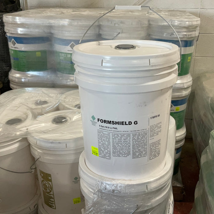 FORMSHIELD G GENERAL USE, OIL-BASED, CHEMICALLY REACTIVE CONCRETE FORM RELEASE