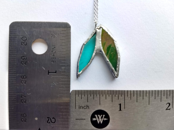 leaves pendant necklace (small version)