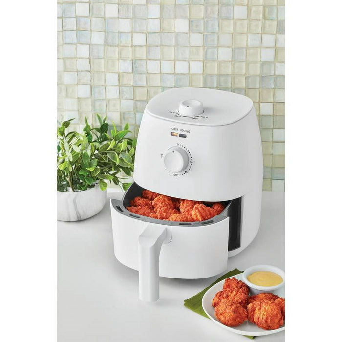 Mainstays 2.2 qt Air Fryer, Arctic White - Automatic Shutoff - Brand New