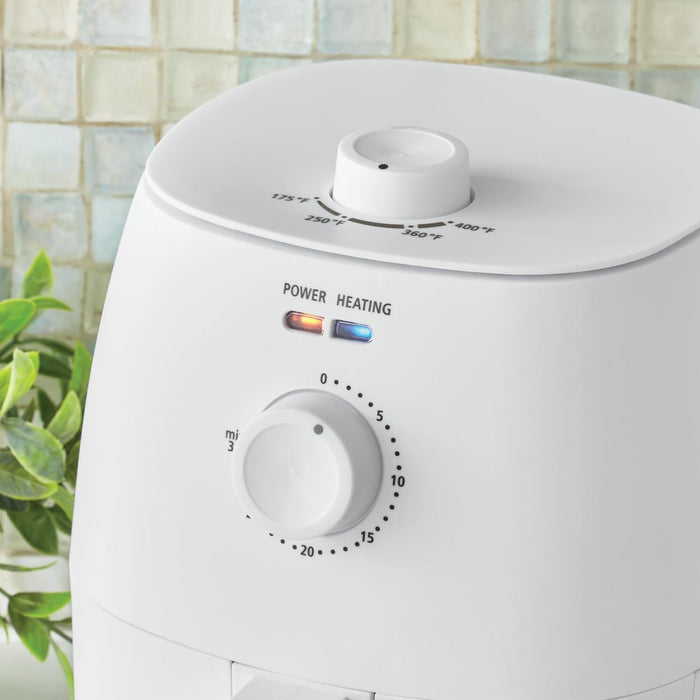 Mainstays 2.2 qt Air Fryer, Arctic White - Automatic Shutoff - Brand New