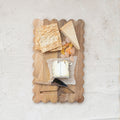 MANGO WOOD SCALLOPED CHEESE BOARD W/CHEESE KNIFE