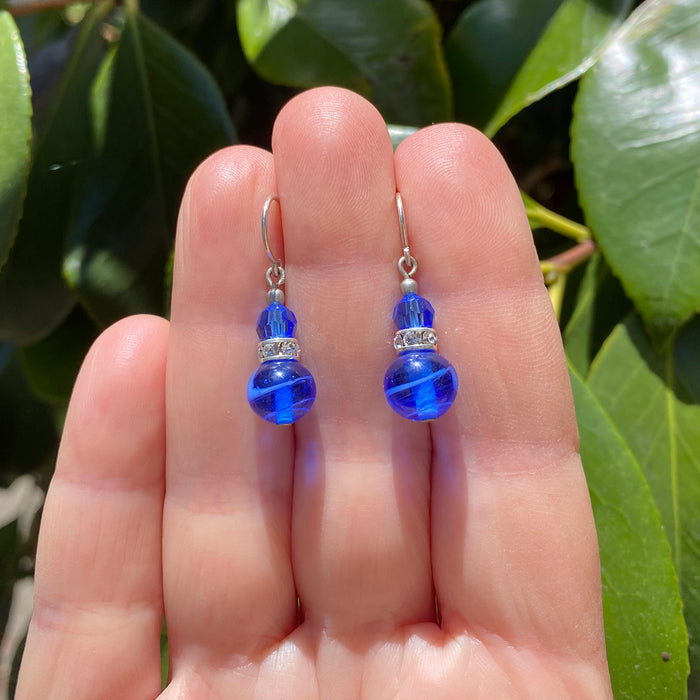 Owen Glass Collection MINI FLASH 9 sapphire glass and crystal beaded earrings with sparkling rhinestones.