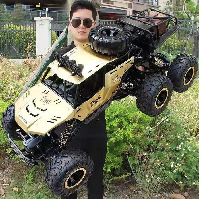 46cm Climbing Car Gold