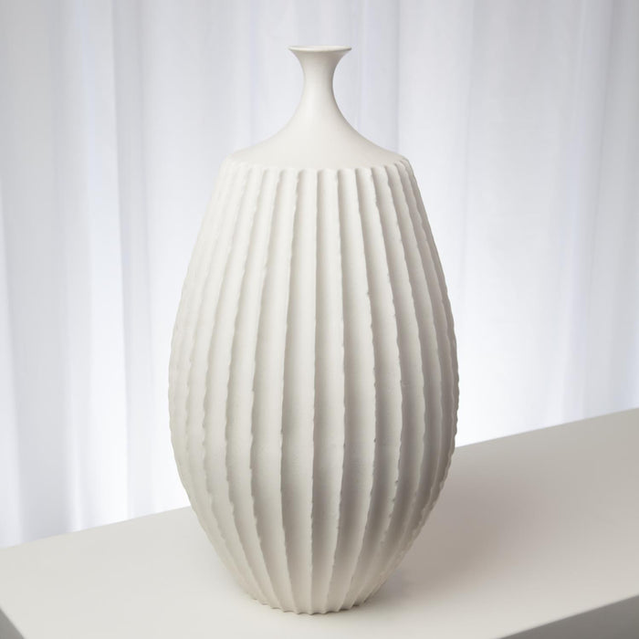 SAWTOOTH VASE COLLECTION-RUSTIC WHITE - Hedi's Furniture