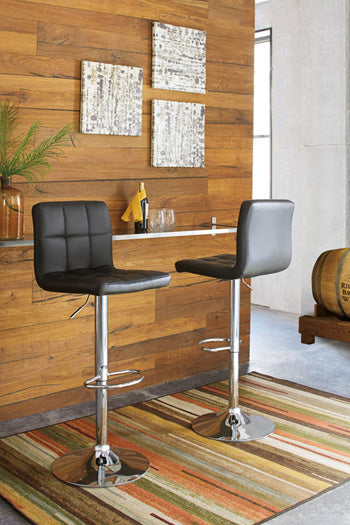 Signature Design Black/Chrome Finish Tall UPH Swivel Barstool(2/CN)