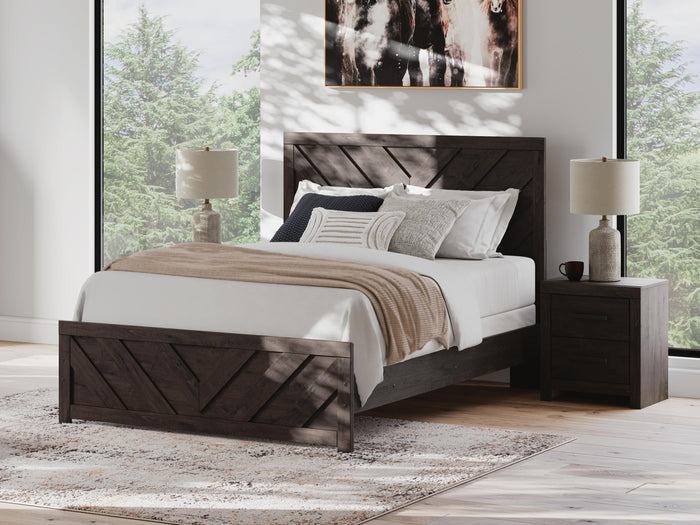 Signature Design Charcoal Queen Panel Bed