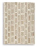 Signature Design Medium Rug 4.92 FT by 6.94 FT