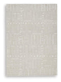 Signature Design Medium Rug 4.96 FT by 6.9 FT