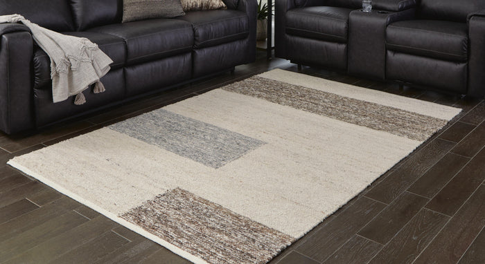 Signature Design Medium Rug 5 FT by 6.94 FT
