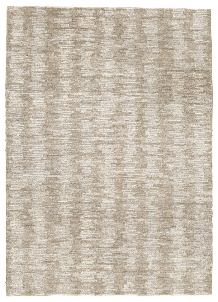 Signature Design Medium Rug 5 FT by 7 FT