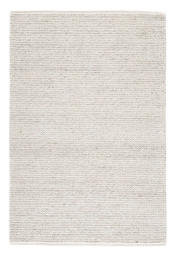 Signature Design Medium Rug 5 FT by 7 FT