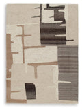 Signature Design Medium Rug 5.08 FT by 6.92 FT