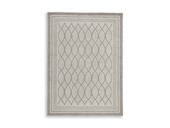 Signature Design Medium Rug 5.14 FT by 7.17 FT