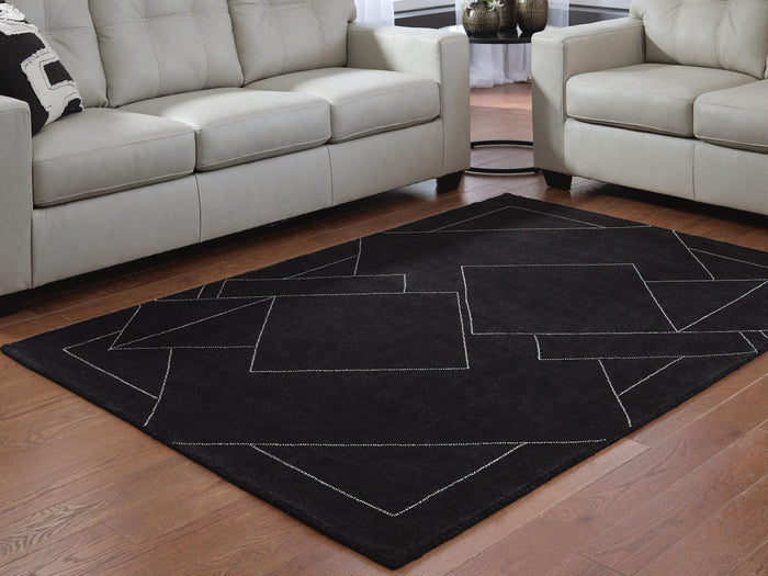 Signature Design Medium Rug 5.2 FT by 6.98 FT
