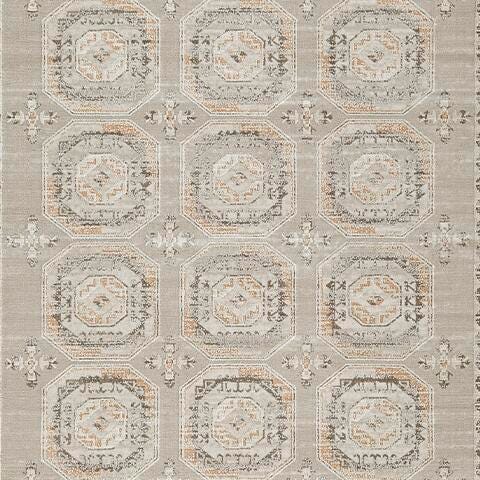 Signature Design Medium Rug 5.23 FT by 6.96 FT