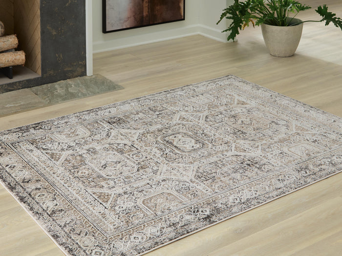 Signature Design Medium Rug 5.25 FT by 7 FT