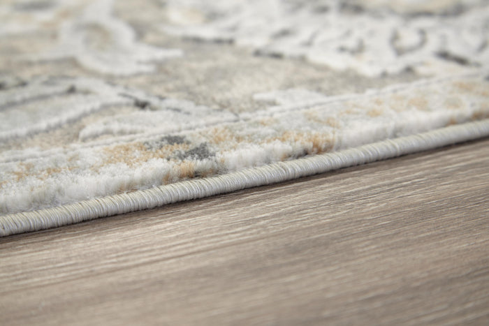 Signature Design Medium Rug 5.25 FT by 7.25 FT