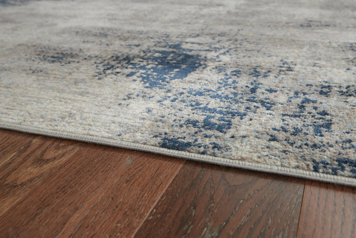 Signature Design Medium Rug 5.25 FT by 7.25 FT