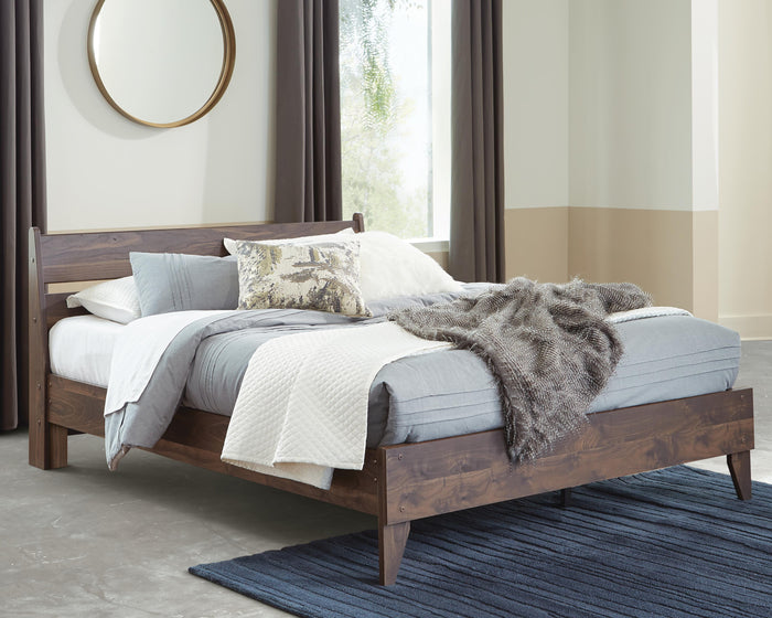 Signature Design Mocha Full Panel Platform Bed
