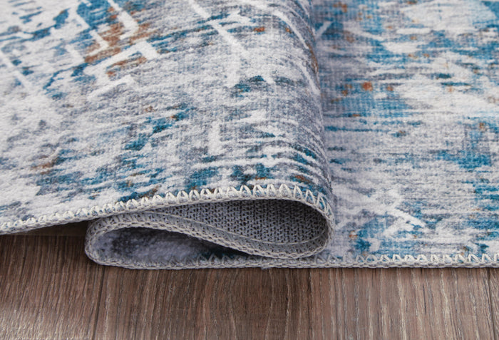 Signature Design Washable Medium Rug 5.05 FT by 7 FT