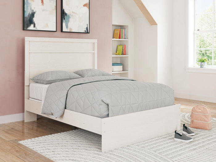 Signature Design White Full Panel Bed