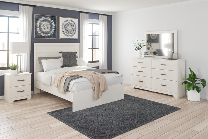 Stelsie White Stelsie Dresser and Mirror - Brand New