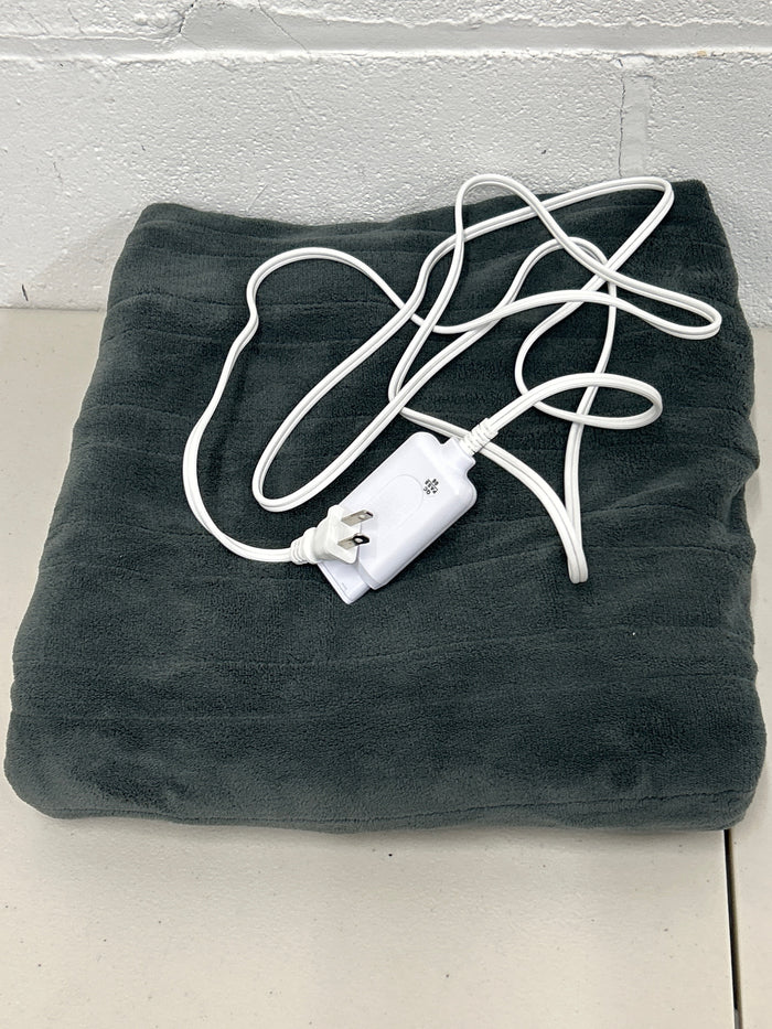 Sunbeam On-the-Go Cordless Heated Throw Blanket Microplush Gray 4 Heat Settings 50" x 60" - Brand New