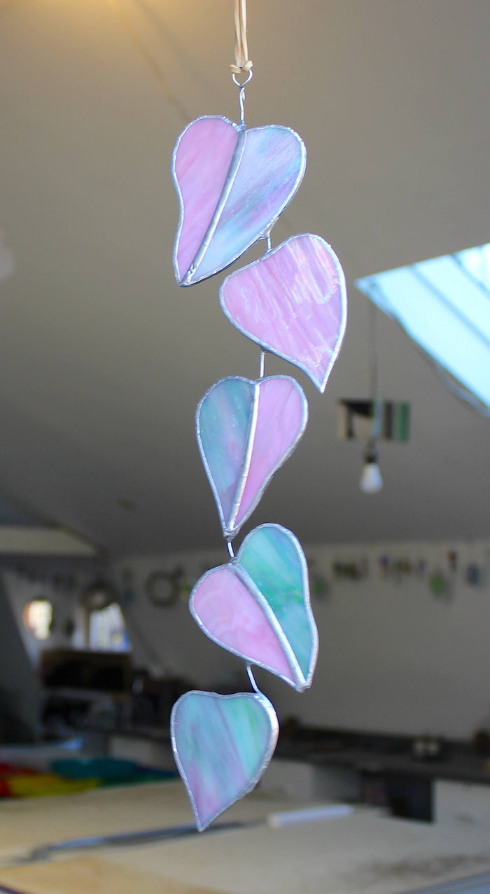 vine leaves suncatcher: philodendron